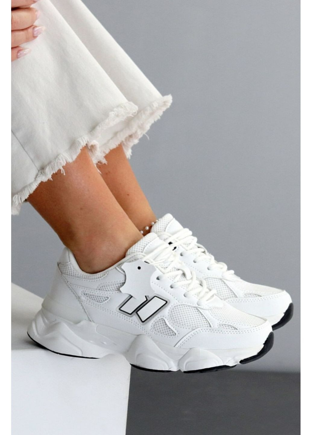 Кросівки жіночі білого кольору з натуральної шкіри та сіткою Stilli Кросівки білі літо (358888091)