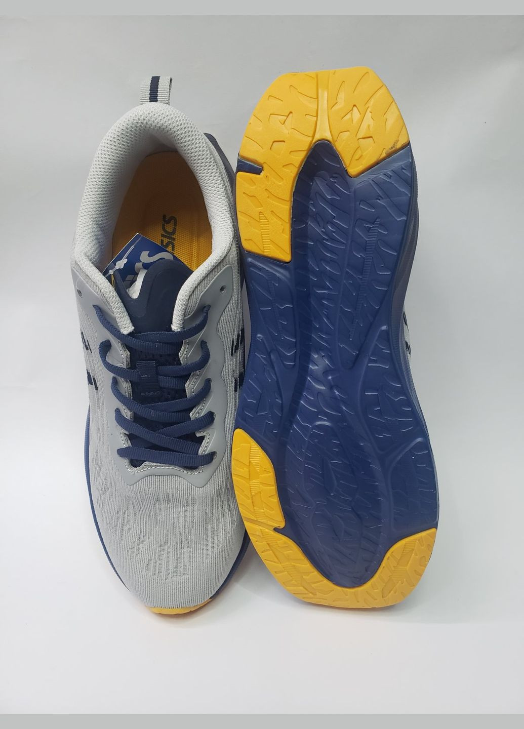 Серые легкие летние кроссовки novablast 3 Asics