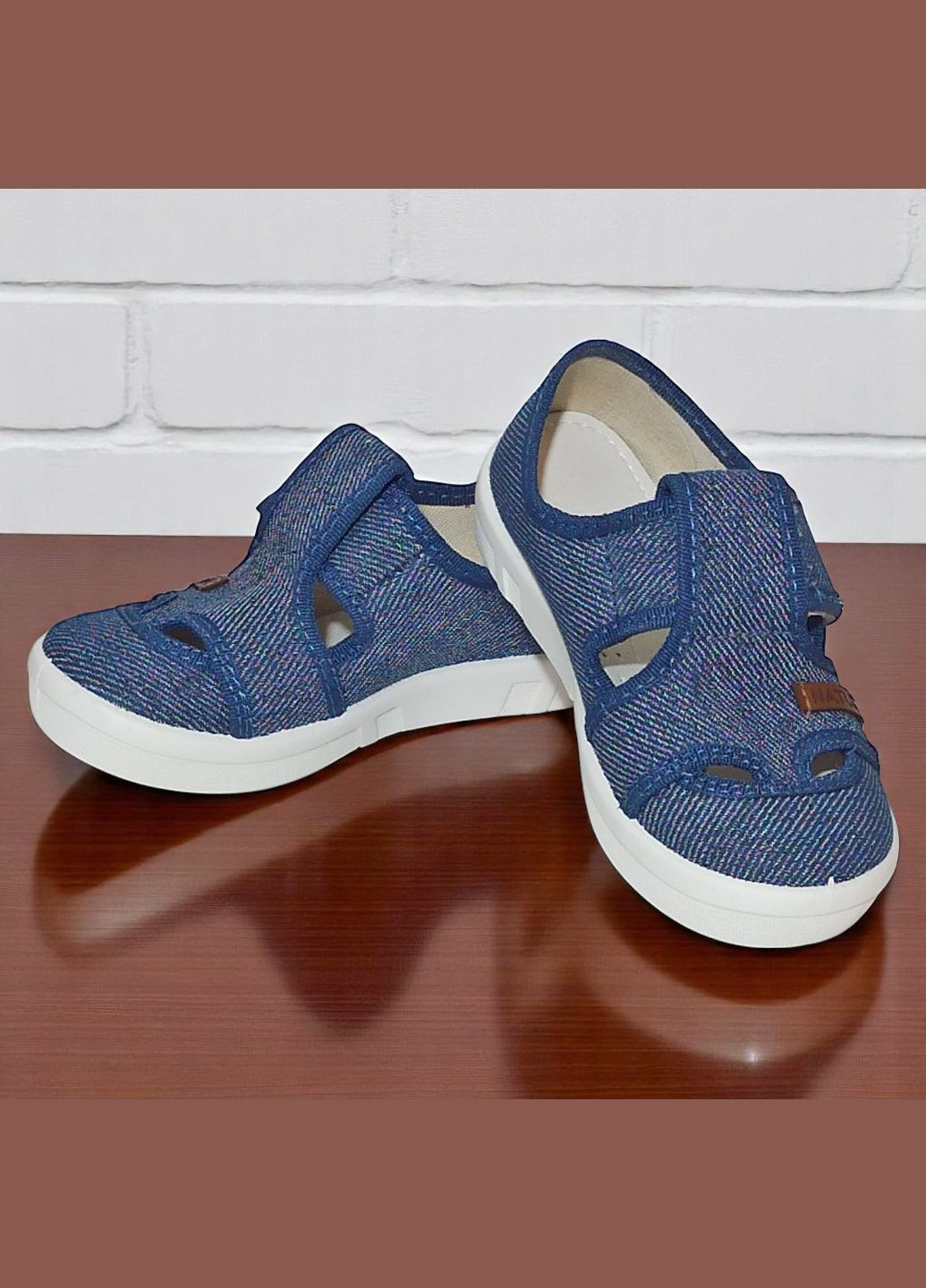 Тапочки для хлопчика капчики на липучках змінне взуття в садочок змінка Валді Waldi (332808906)