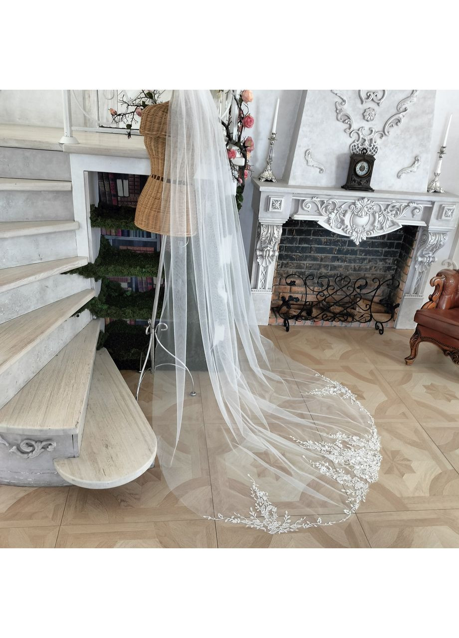 Длинная свадебная фата с вышивкой внизу 3 м, Айвори. No Brand (369162912)