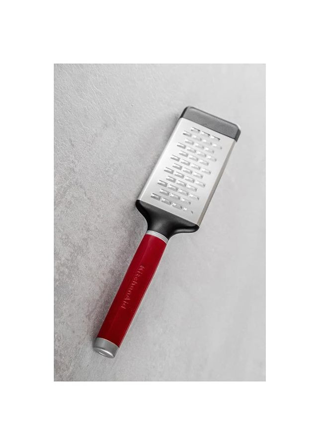 Тертка Coreline 29,6 см Червоний (KAG320OHERE) KitchenAid (323106144)