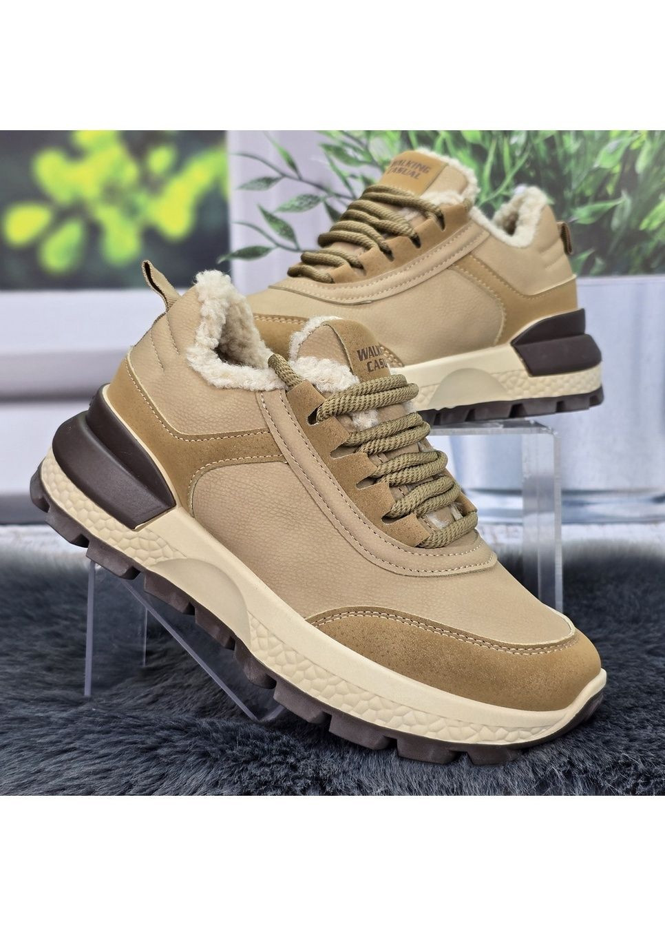 Зимние женские зимние кроссовки с искусственным мехом тедди Gipanis из искусственного нубука