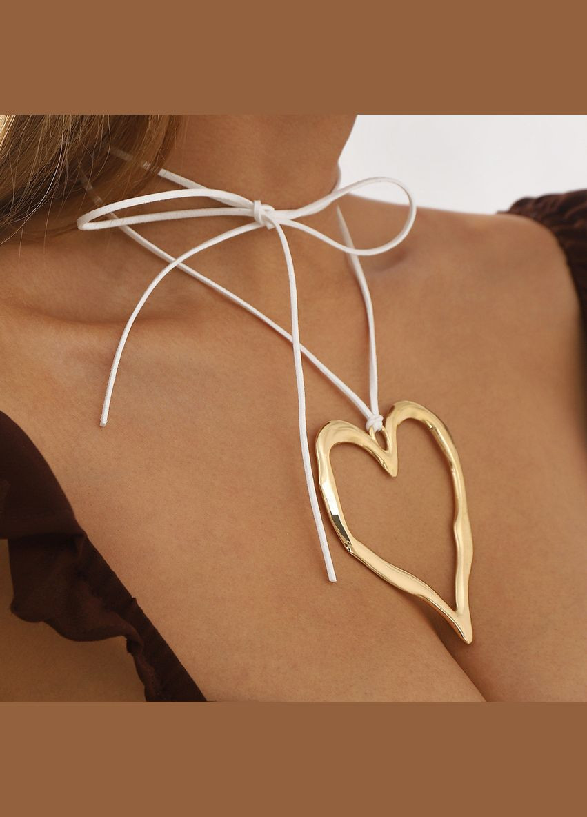 Чокер-шнурок с подвеской сердце (12-273) No Brand (314931268)