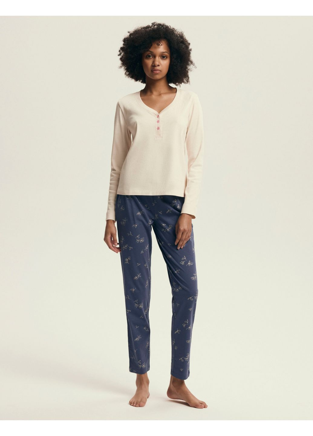 Кремова всесезон жіноча піжама кофта + брюки Henderson