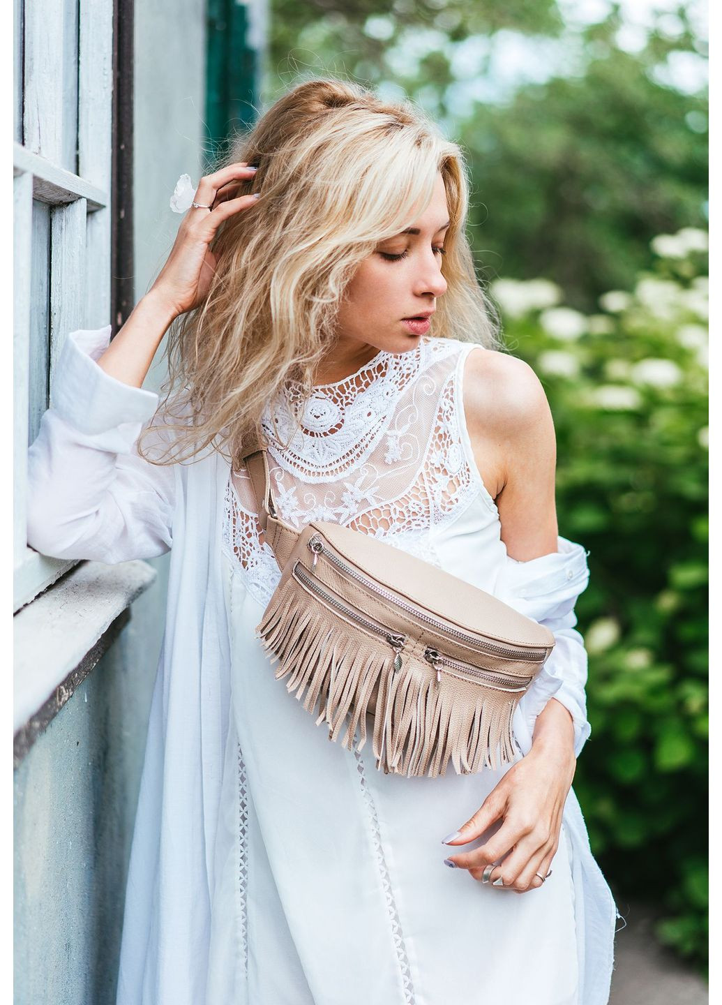 Шкіряна жіноча сумка на пояс Spirit світло-бежева BlankNote поясна сумка (348359392)