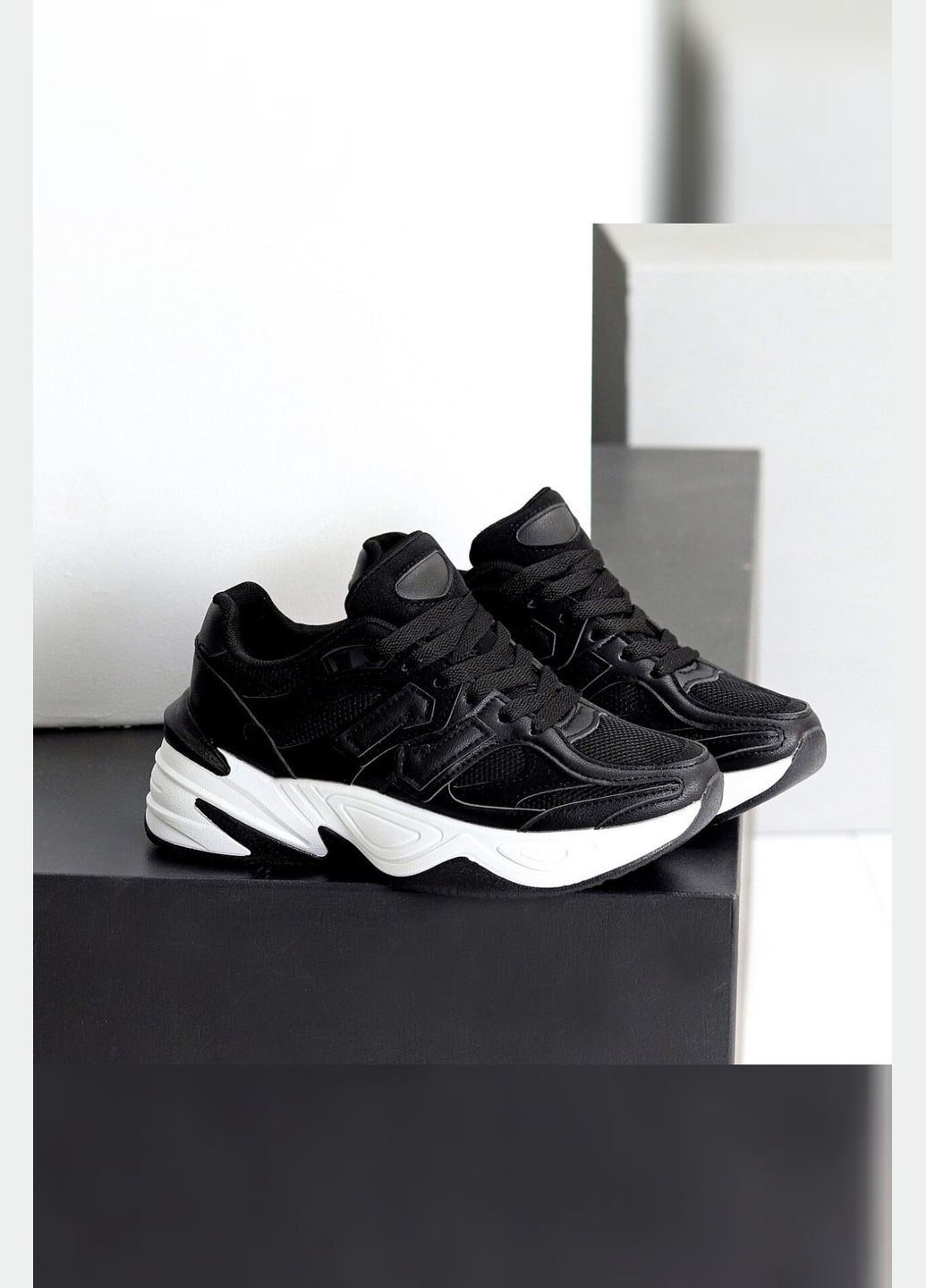 Жіночі спортивні чорні екошкіра сітка біла підошва легкі зручні для повсякденного носіння Viki кросівки чорні літо (317211398)