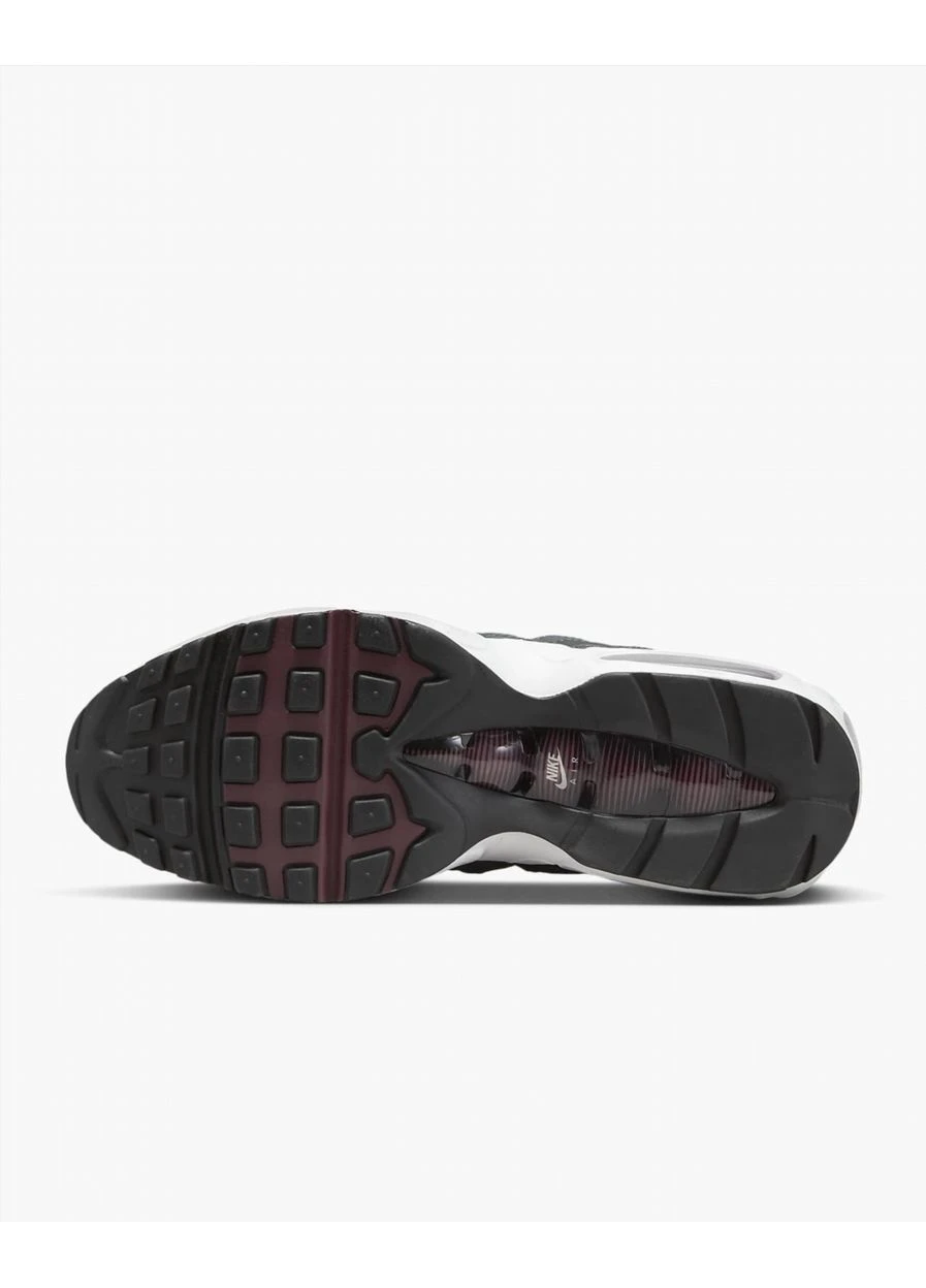 Серые демисезонные кроссовки air max 95 essential grey dq3982-001 Nike