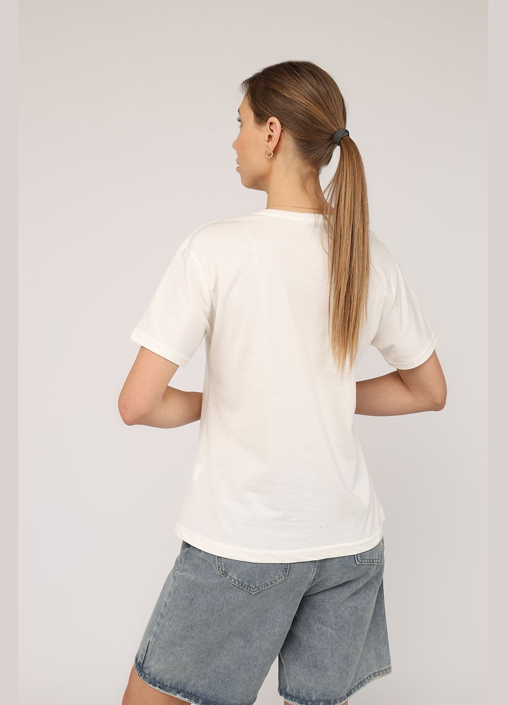 Футболка с коротким рукавом женская цвет молочный ЦБ-00275256 Carla Mara - (329728347)