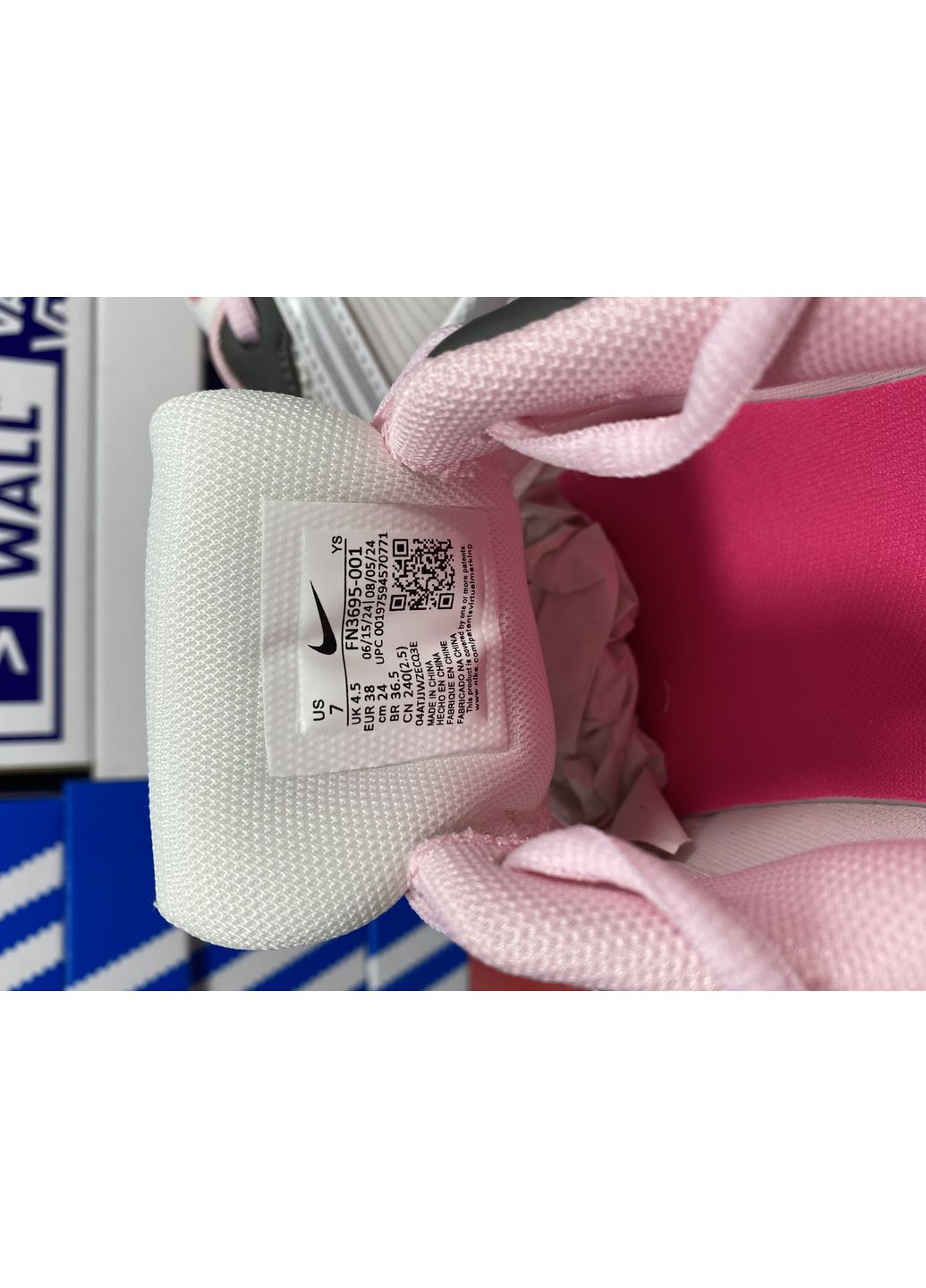 КРОССОВКИ ЖЕНСКИЕ NIKE VOMERO 5 WHITE PINK НАЙК ВОМЕРО РОАМ 5 No Brand розовые демисезоны (368859607)