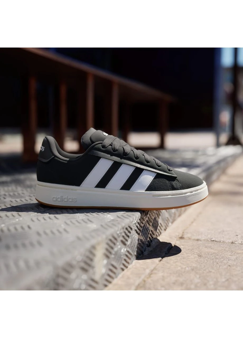 Чорні кросівки grand court alpha 00s black jr0543 демісезон adidas