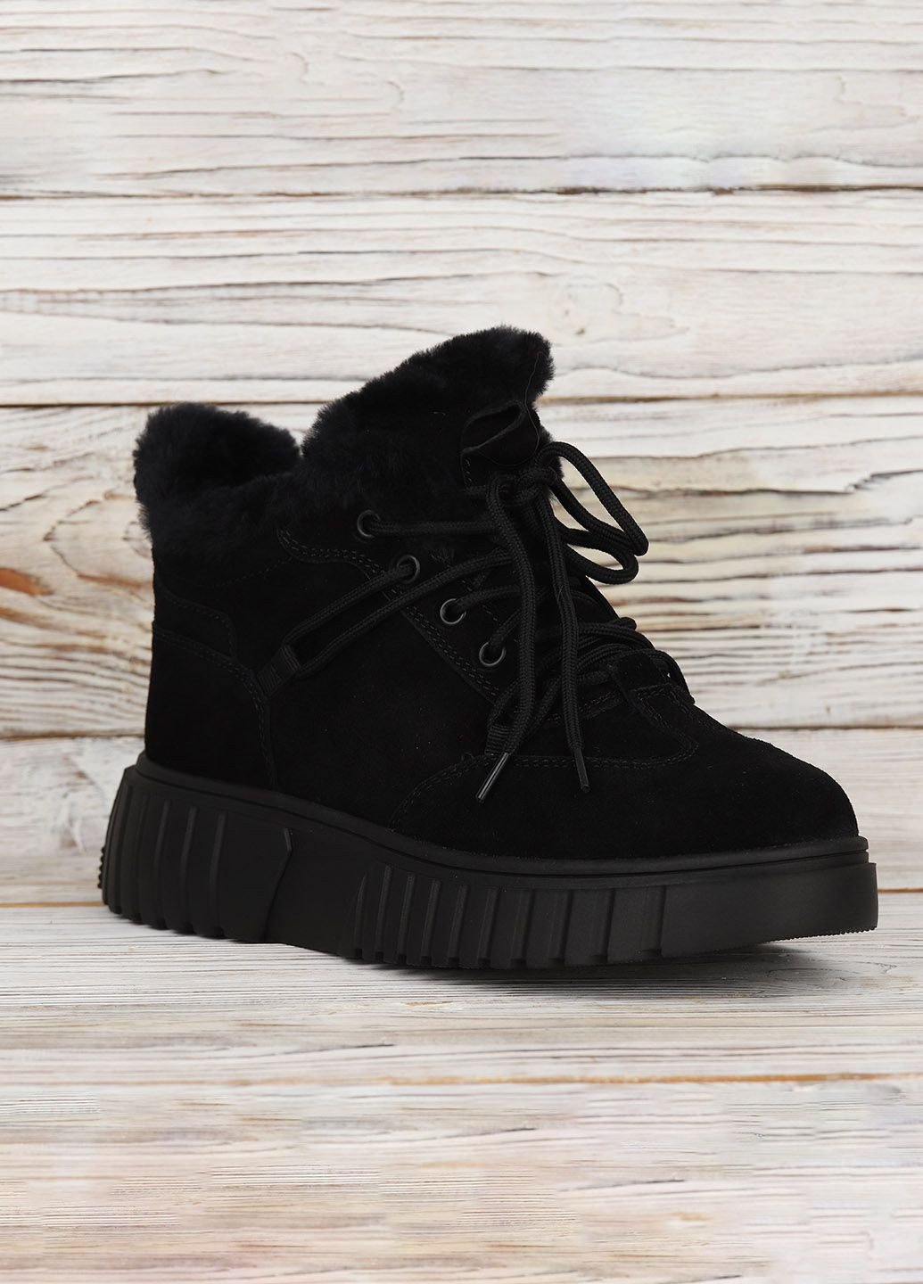 Женские кроссовки черные высокие зимние теплые замшевые кроссовки с мехом на массивной подошве для прогулок Meideli чёрные зима (365829019)