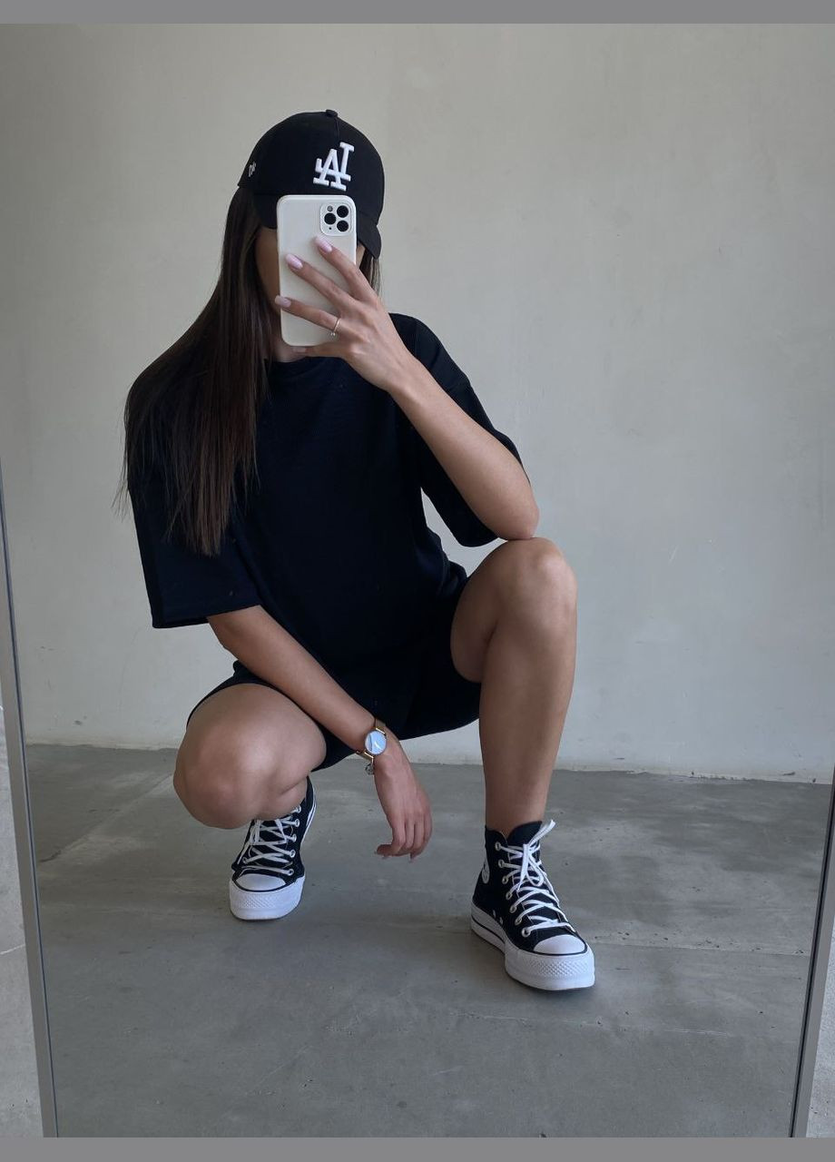 Жіночий костюм у спортивному стилі футболка + велосипедки MonCher (330618314)