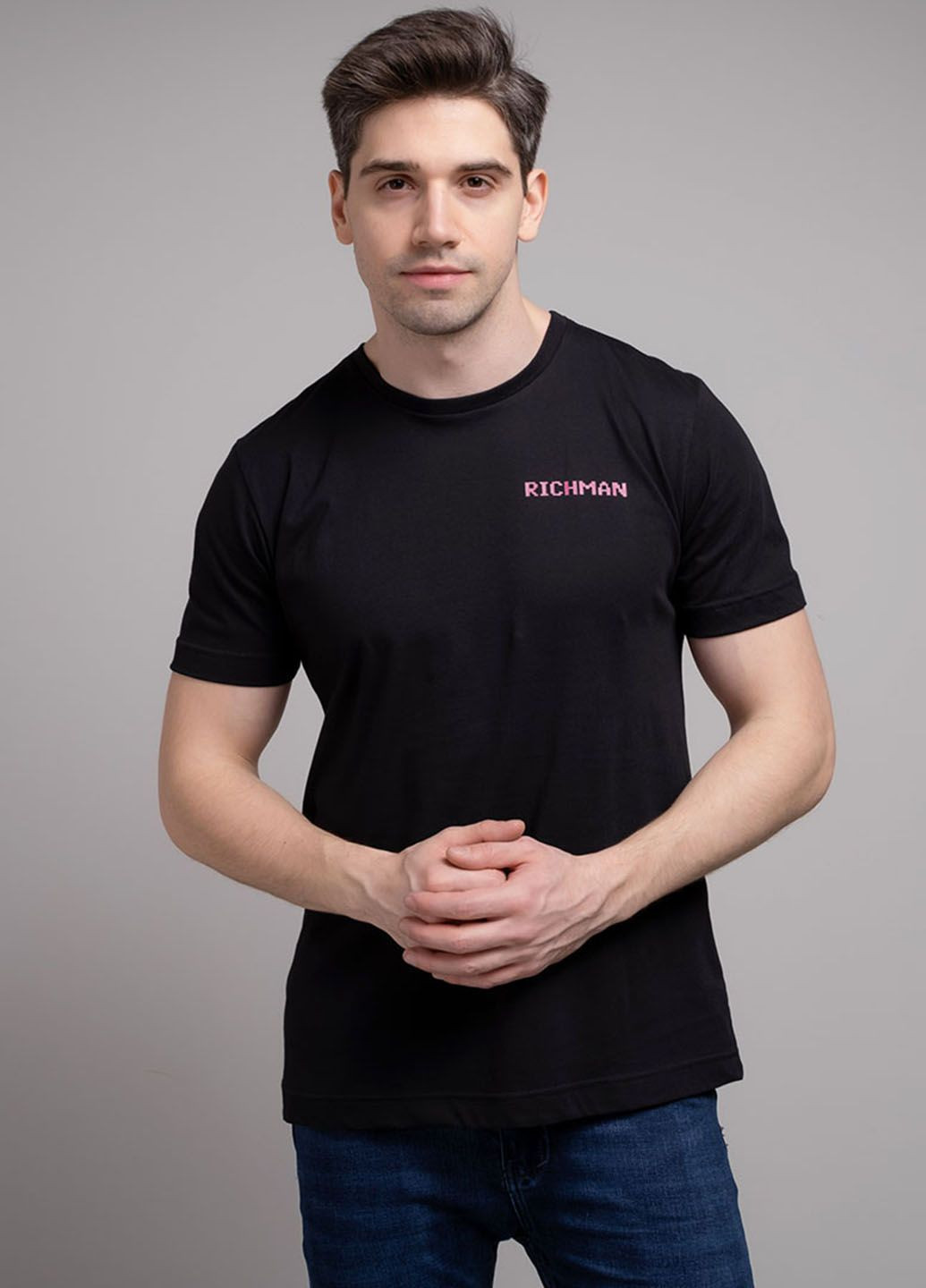 Черная футболка Power