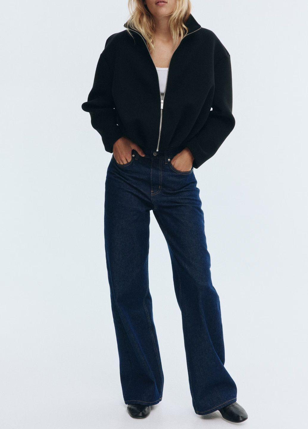 Черная демисезонная куртка H&M