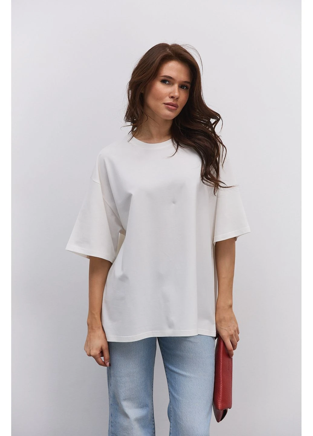 Жіноча футболка oversize зі швом на спині Arjen - (387740532)