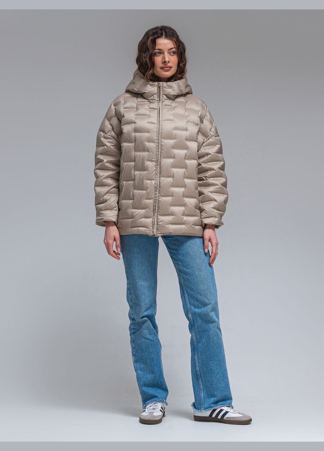 Бежевая демисезонная ультралегкая пуховая куртка -wear модель 8892 Viva