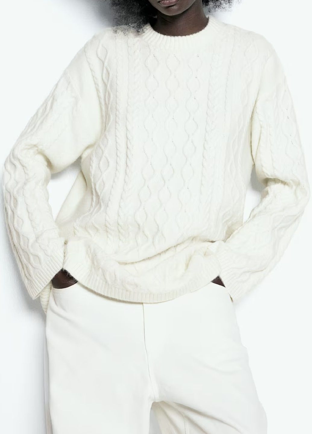 Молочное платье H&M однотонное