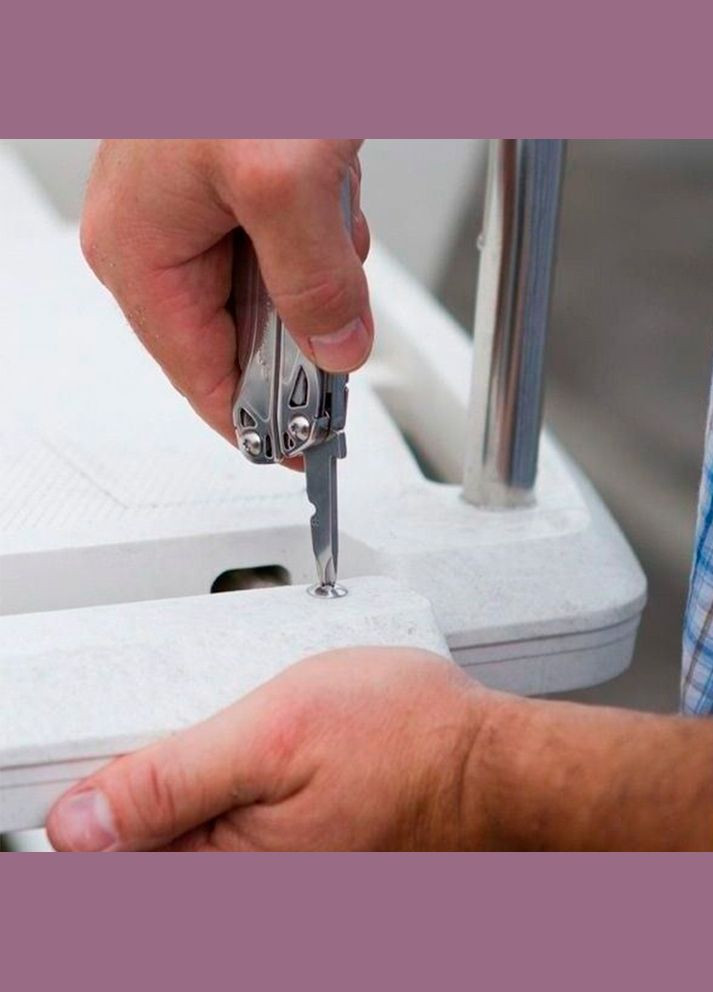 Набор Мультитул Sidekick 831439 + Карабин Carabiner 930378 Leatherman (319663300)