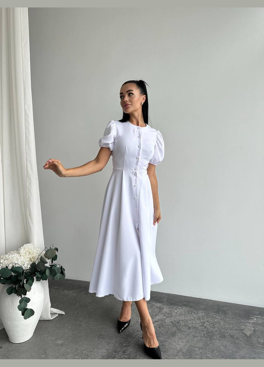 Белое кэжуал платье N.Family однотонное