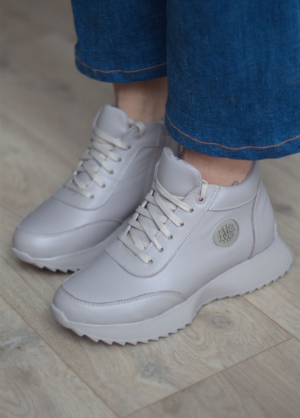 Кроссовки женские осенние из натуральной кожи на байке Zlett 3802 Б бежевые демисезоны (301406922)