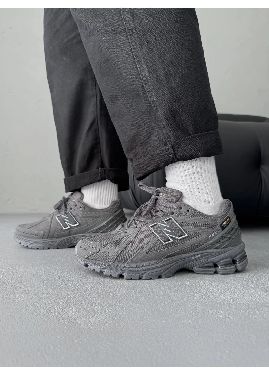 Серые демисезонные кроссовки мужские new balance 1906r full grey cordura нью беланс 1906r No Brand