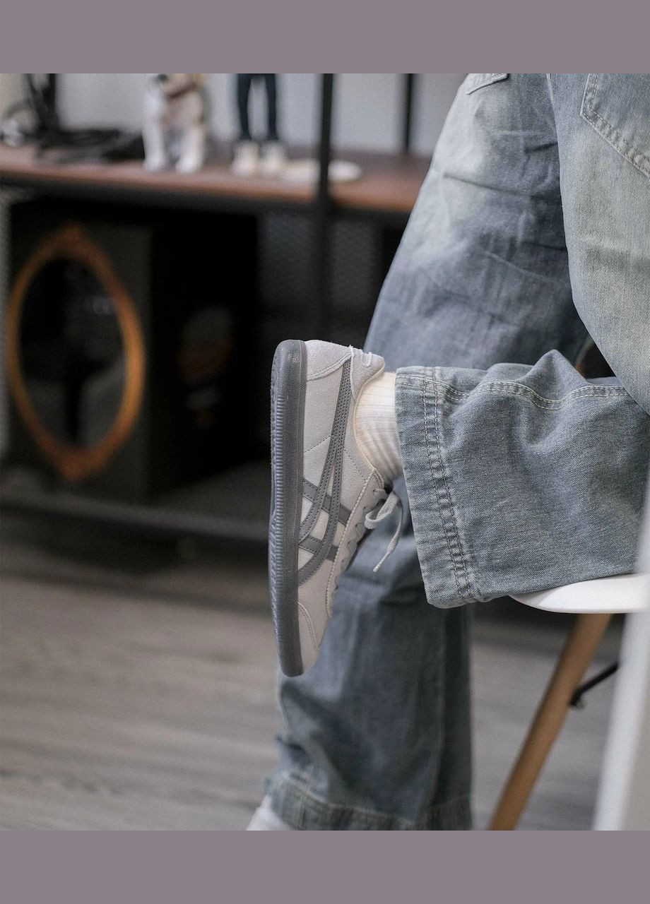 Сірі всесезонні кросівки onitsuka tiger tokuten grey black - 1183a907-021 No Brand