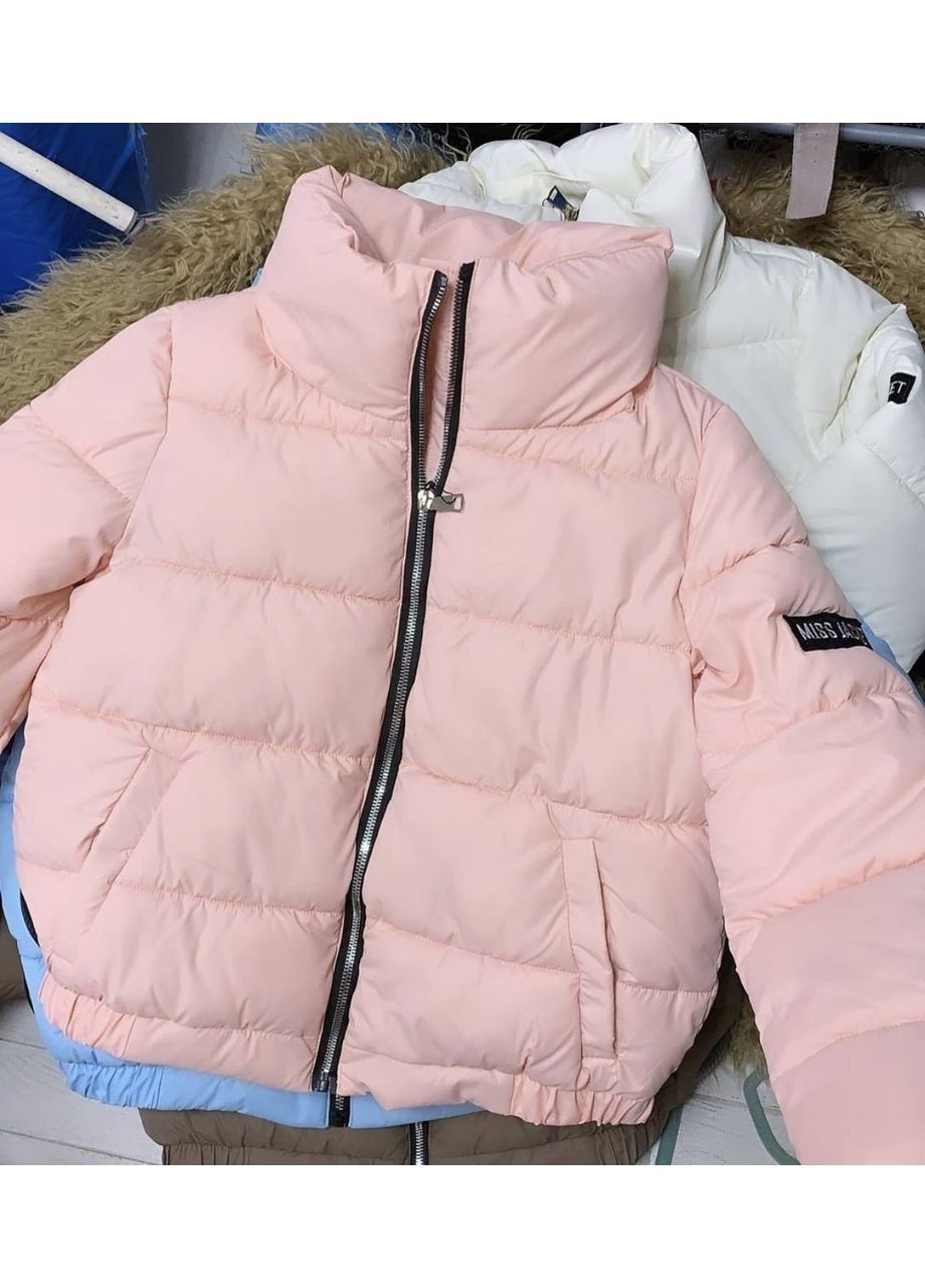 Розовая зимняя куртка с нашивками на рукавах, матовая плащевка силикон 200 Україна