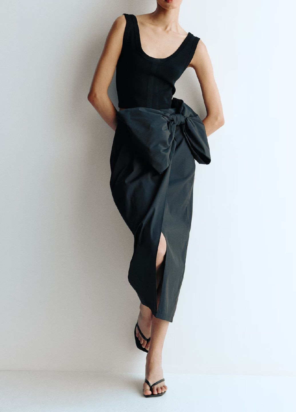 Черная праздничный однотонная юбка H&M