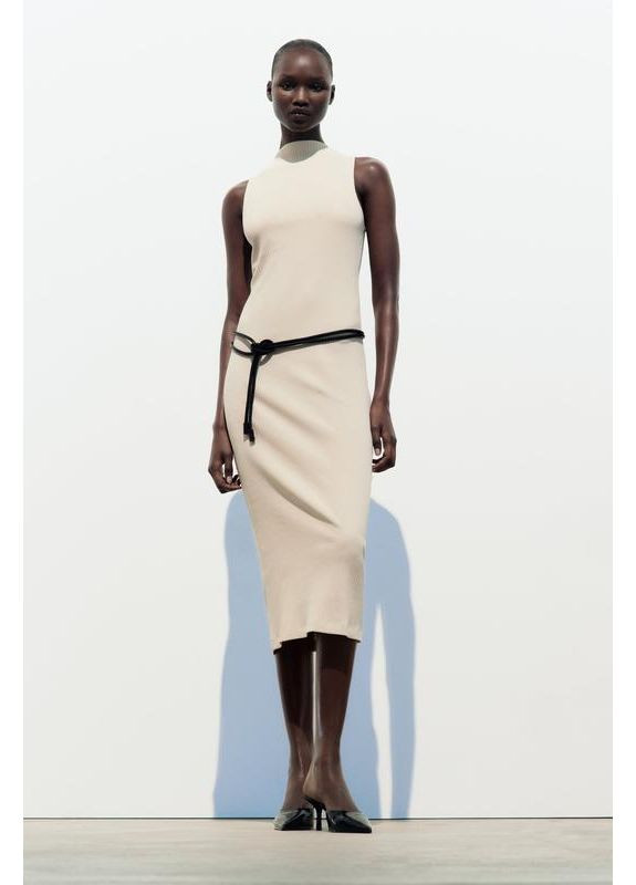 Бежева сукня міді в рубчик. Zara