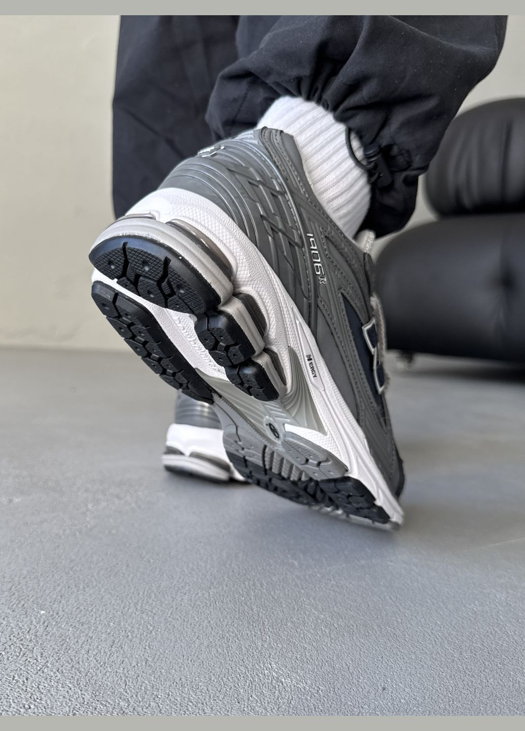 Серые демисезонные кроссовки мужские new balance 1906r grey | нью беланс 1906r серые No Brand