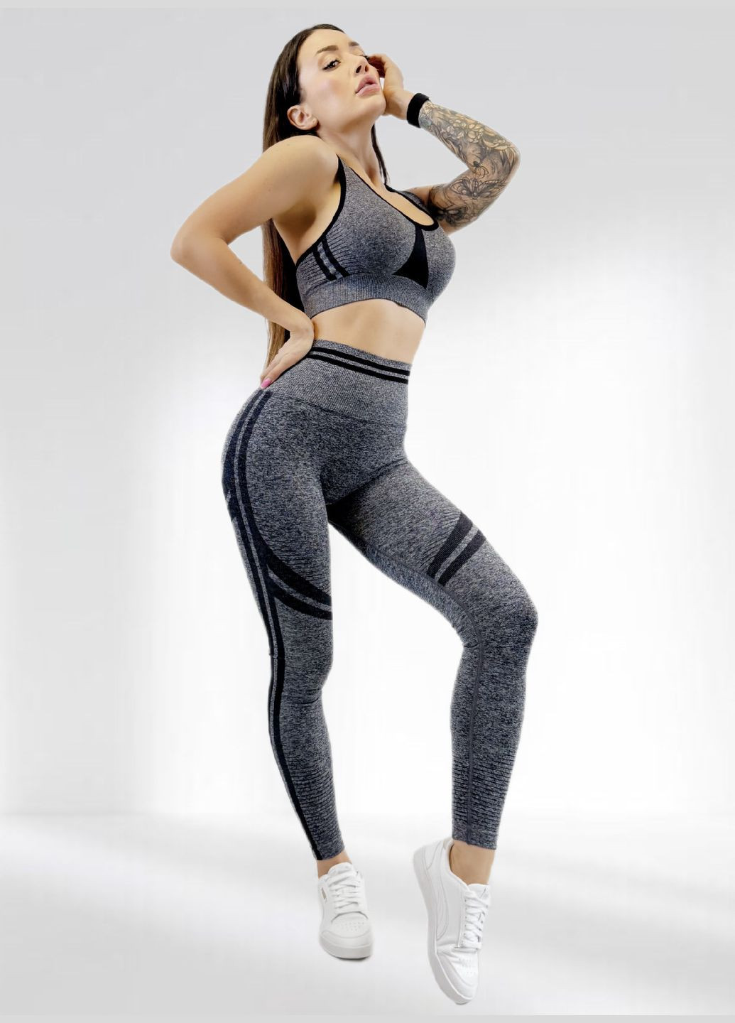 Костюм для фітнесу жіночий лосини пуш ап та топ LILAFIT (307923245)