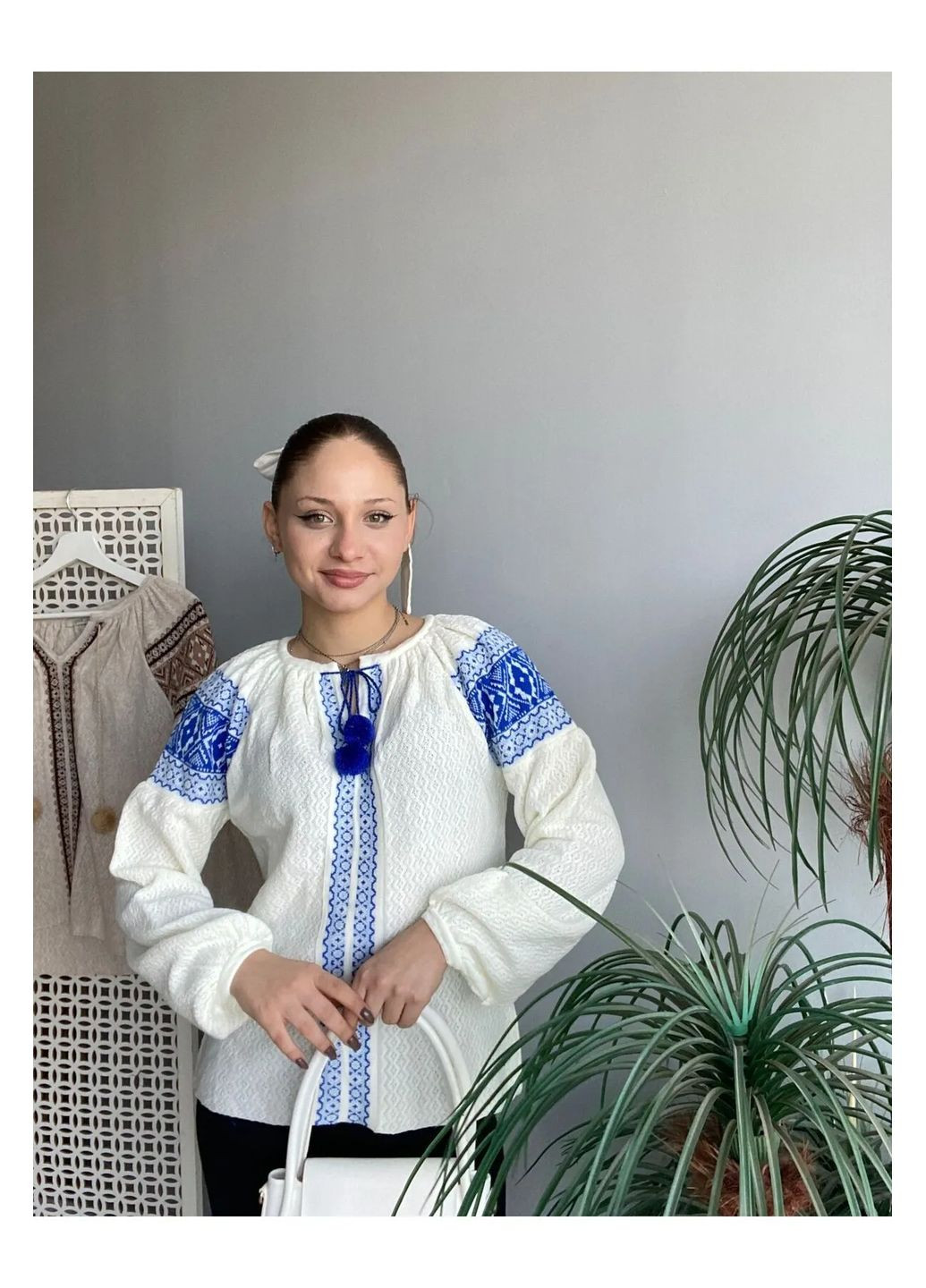 Жіноча в'язана вишиванка в українському стилі ESQ (361058637)