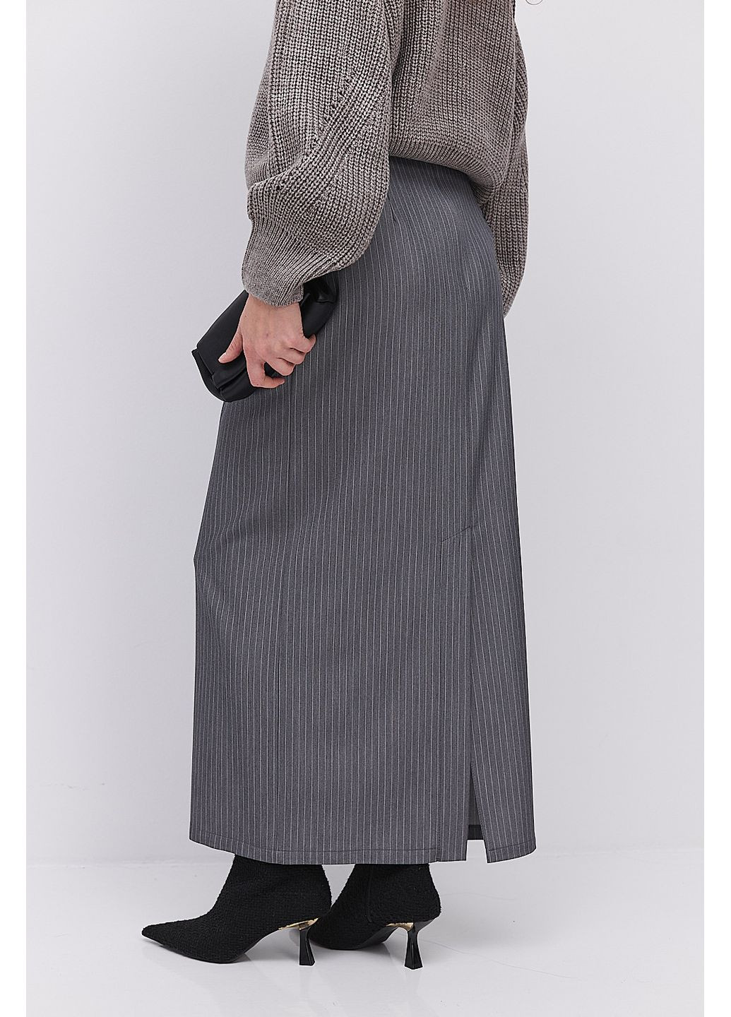 Довга спідниця-олівець з костюмки сіра в смужку розмір Arjen (373682153)