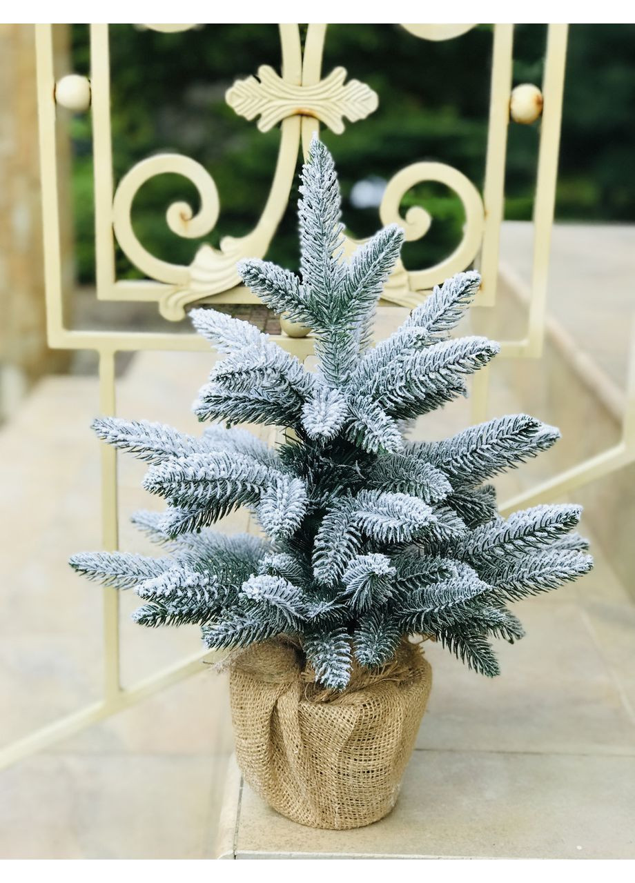 Ёлка SGH Classic литая в мешковине 50 см заснеженная HVOYA (366963838)