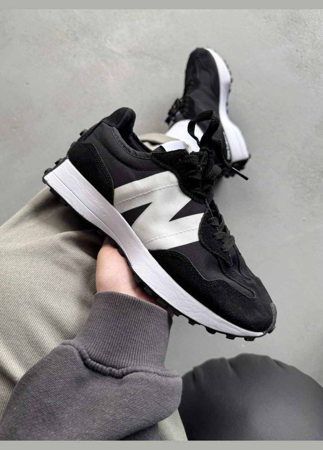 Чорно-білі Осінні кросівки чоловічі і жіночі new balance 327 black white | нью беланс чорно-білі No Brand