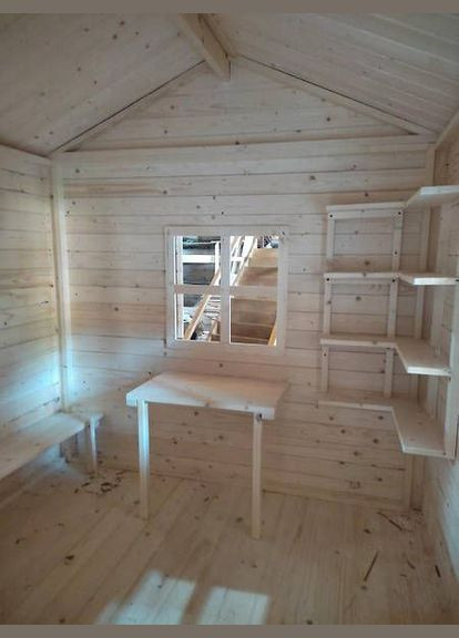 Детский игровой домик из дерева 1.6х2м. (1.8 х 2.2м) на ножках No Brand (325881093)