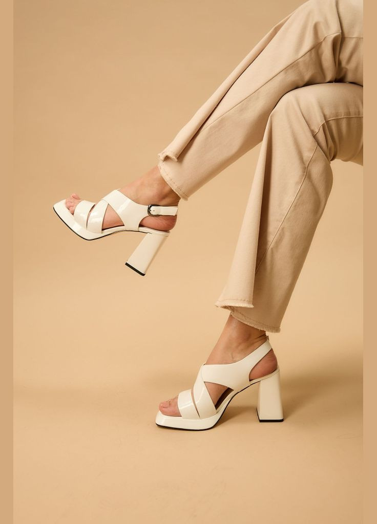 Белые босоножки 183112 Fabio Monelli