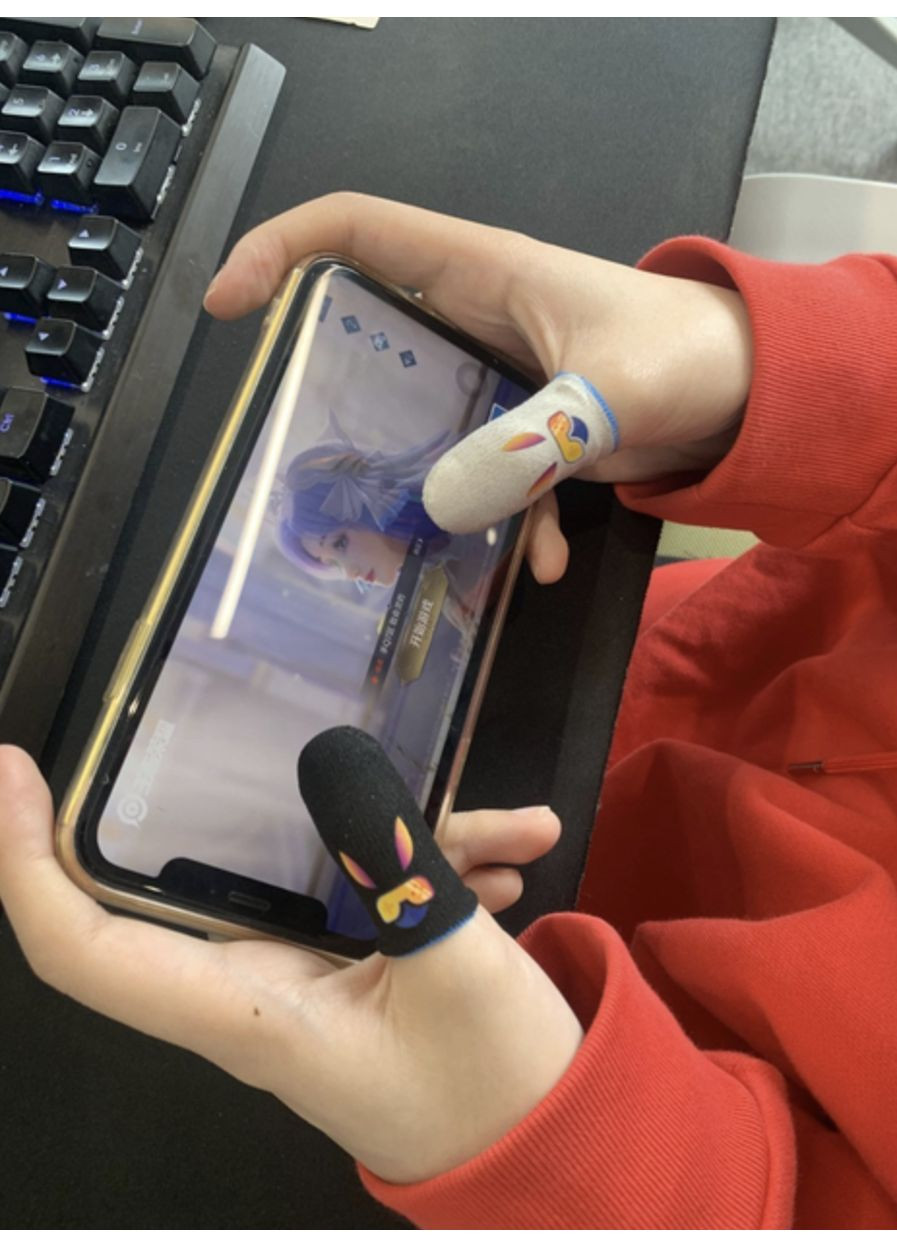 Напальчники (шкарпетки) Сенсорні для ігор на телефоні в CoD Sarawolf (геймпад тригери курки ) 4 шт Червоний OlaN (360898230)