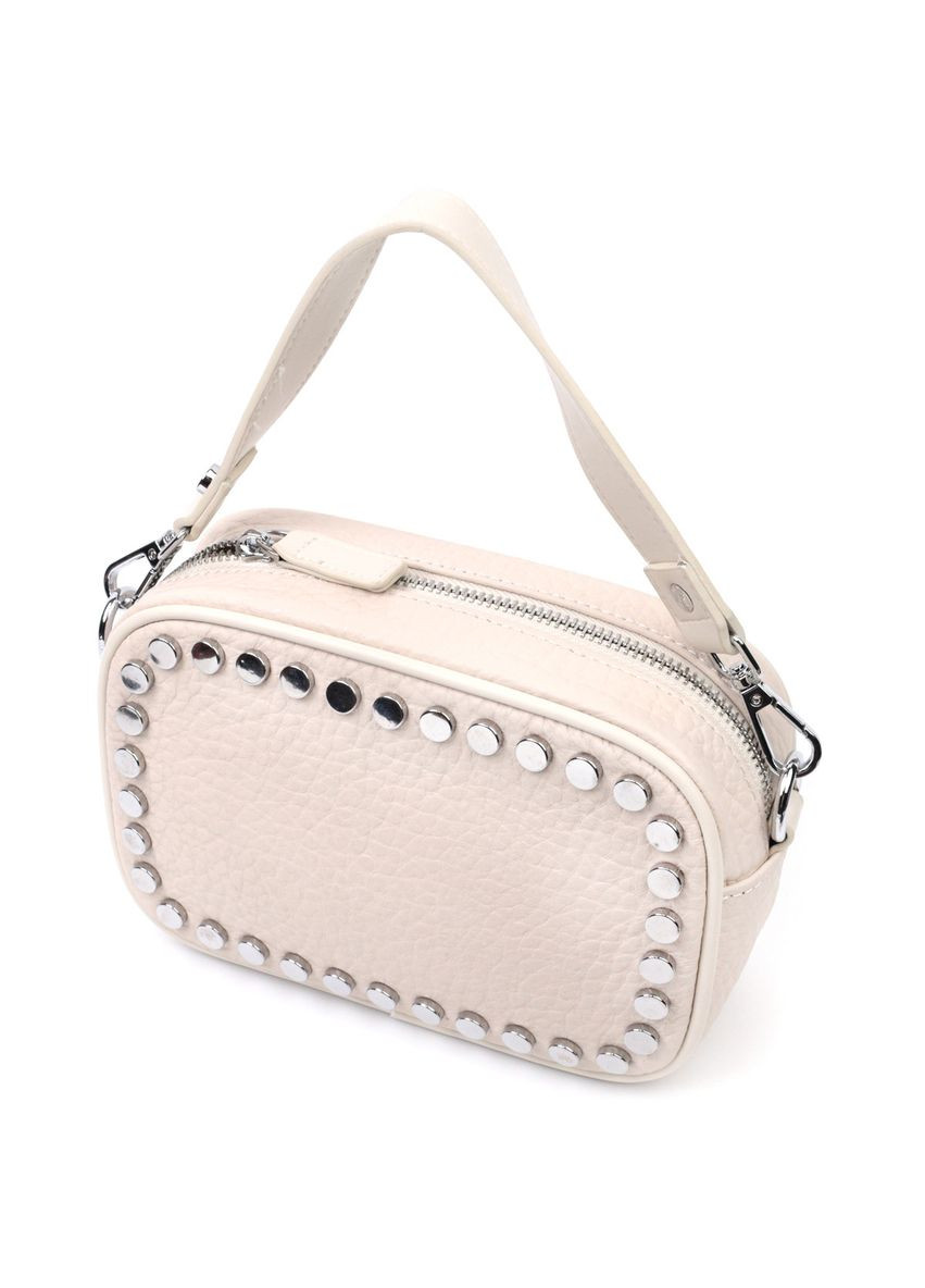 Шкіряна жіноча сумка декорована металевими кнопками біла 20*14*6,5 см Vintage (329151884)