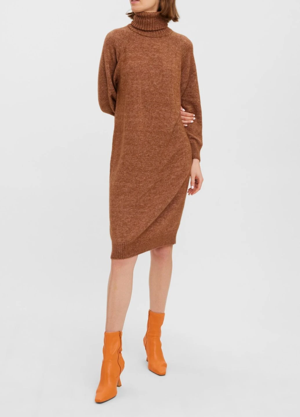 Коричневое вязаные платья 'daniela' Vero Moda