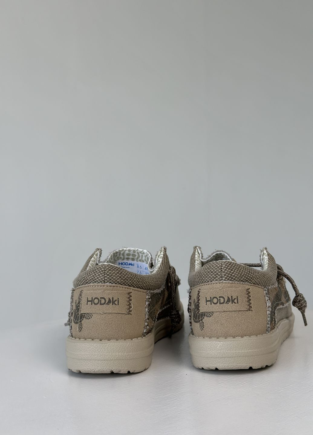 Светло-бежевые мокасины Hodaki