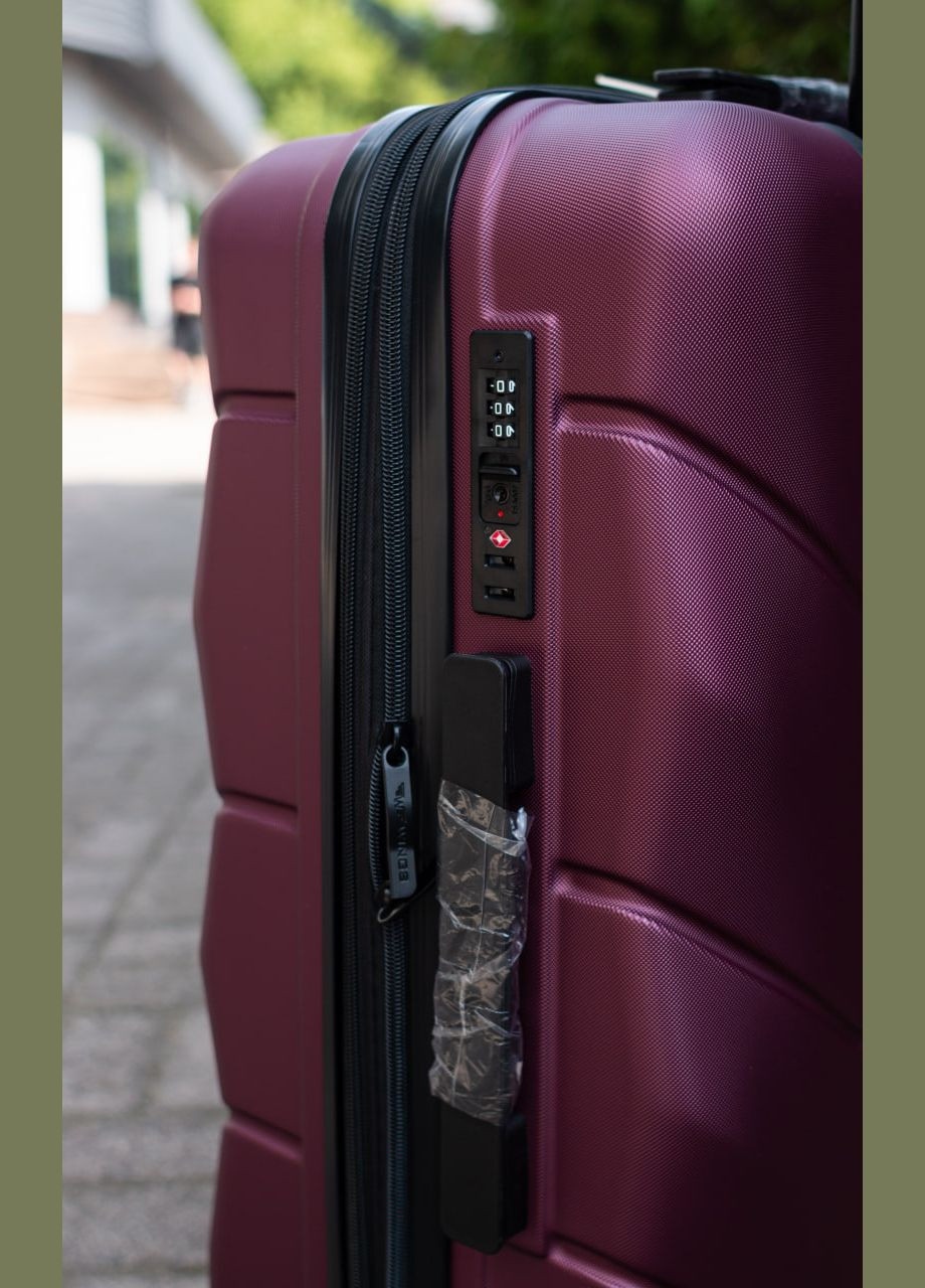 Чемодан пластиковый ручная кладь S, цвет темно фиолетовый Wings 148 (347147044)