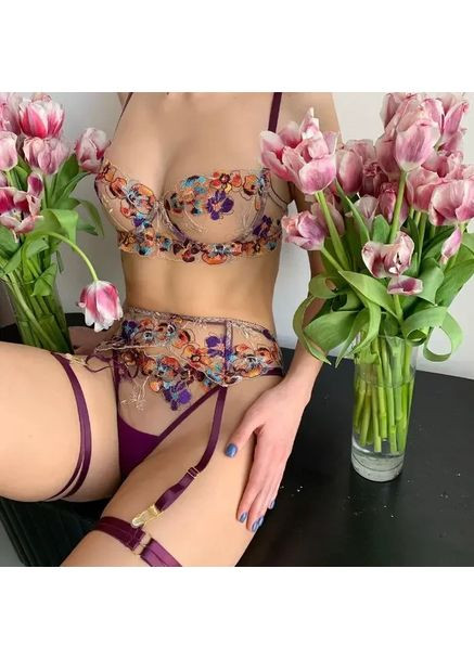 Фиолетовый демисезонный кружевной комплект с поясом. прозрачный женский комплект белья с цветочным принтом для секса. обольстительное сексуальное бельё No Brand
