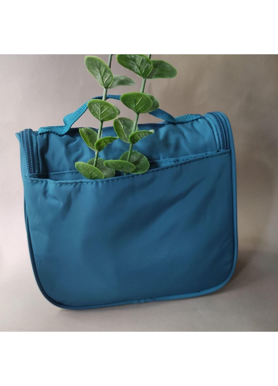 Водонепроникна сумка для засобів догляду з гачком "Travel to go" No Brand (369394831)