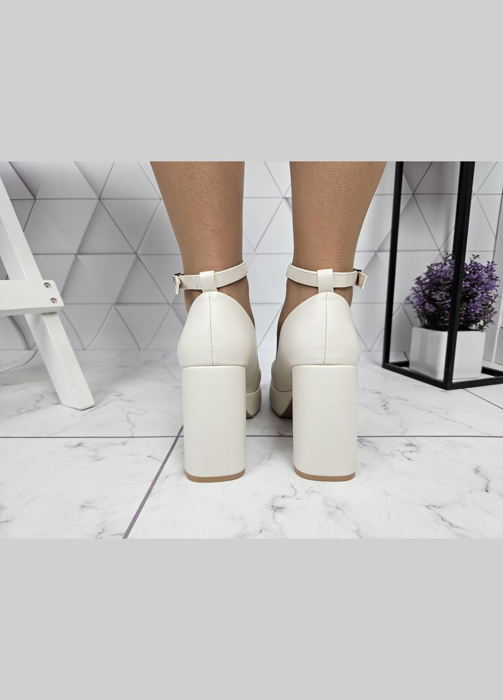 No Brand Туфли бежевые на широком каблуке с платформой с ремешком застежкой бежевый з, — (334278786)