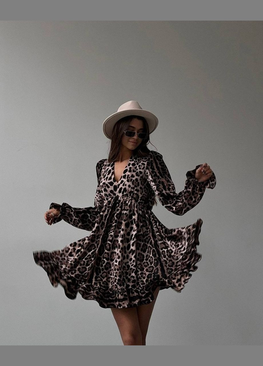 Темно-бежевое изысканное леопардовое платье с воланами из софта в размере 42-46, привлекательное платье для вечерней прогулки one size No Brand
