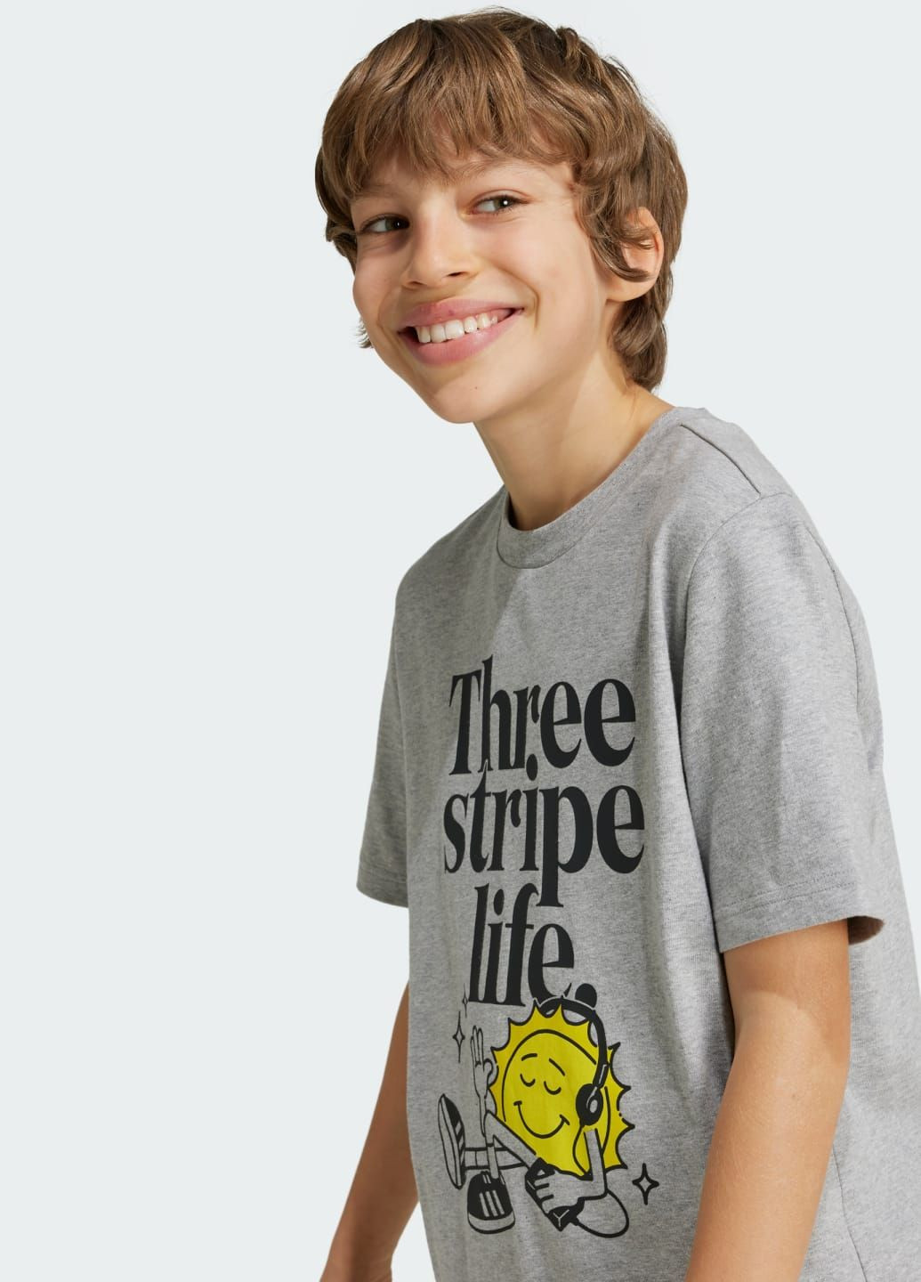 Серая демисезонная футболка positivity table graphic adidas