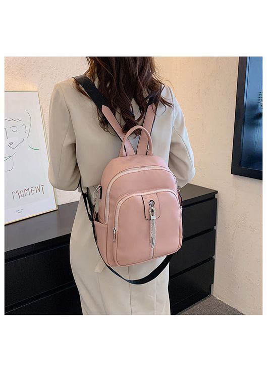 Жіночий рюкзак рожевий міський з срібною прикрасою КиП (270016517)