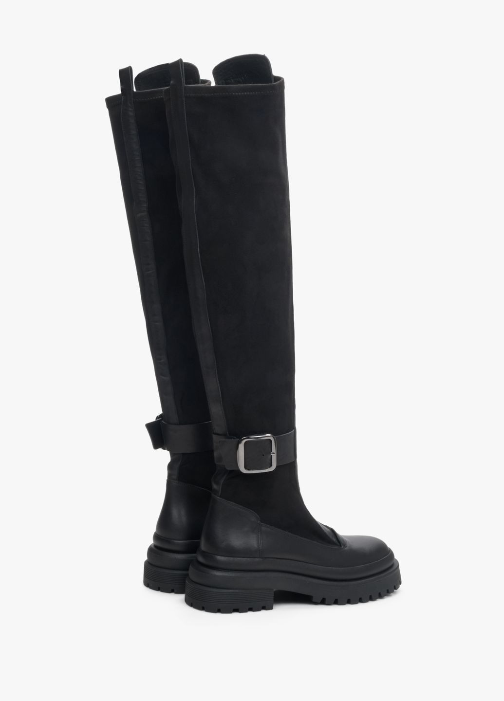 Черные осенние ботфорты, цвет черный Estro