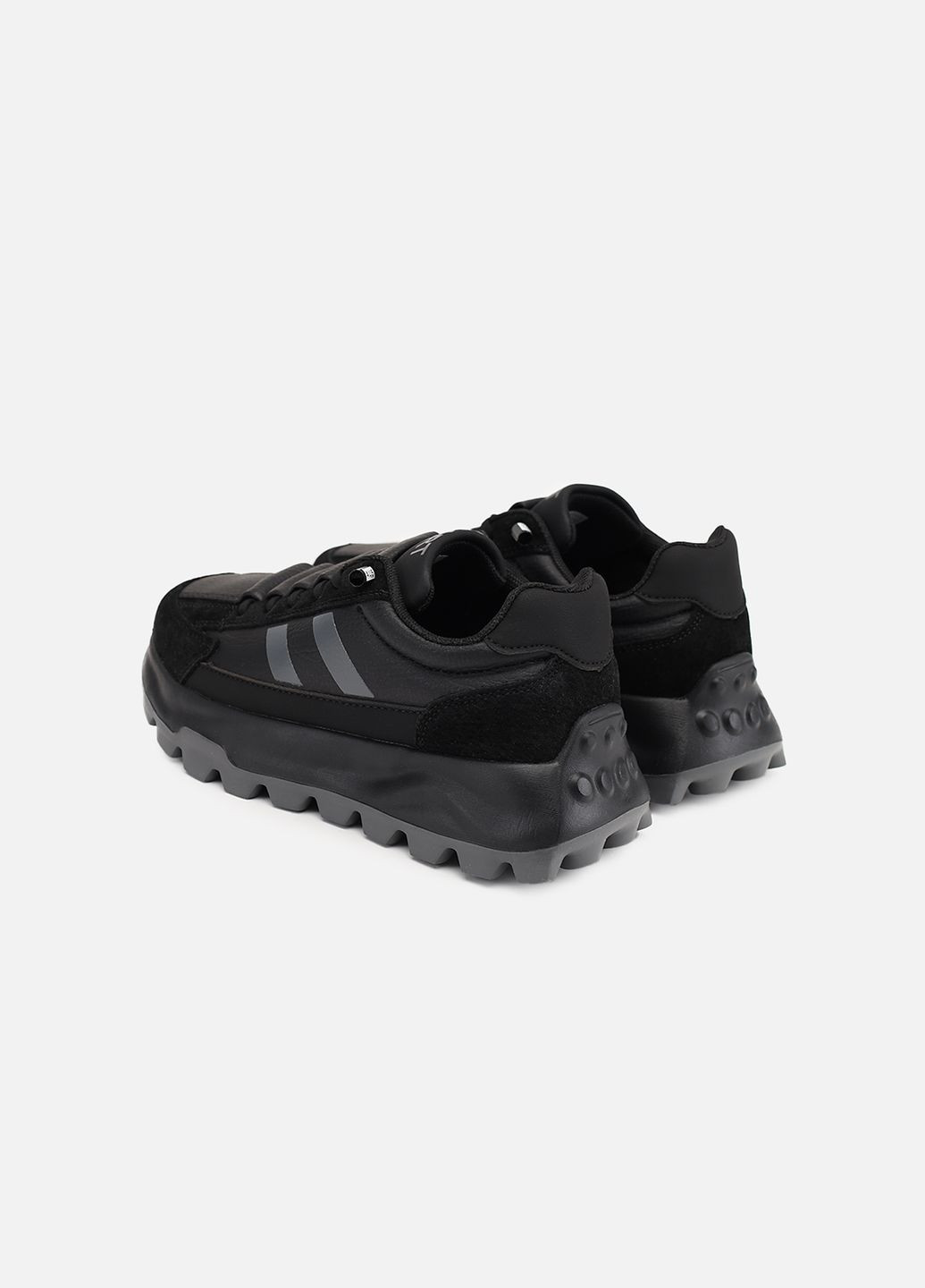 Чорні Осінні кросівки для хлопчика колір чорний цб-00276400 Yuki